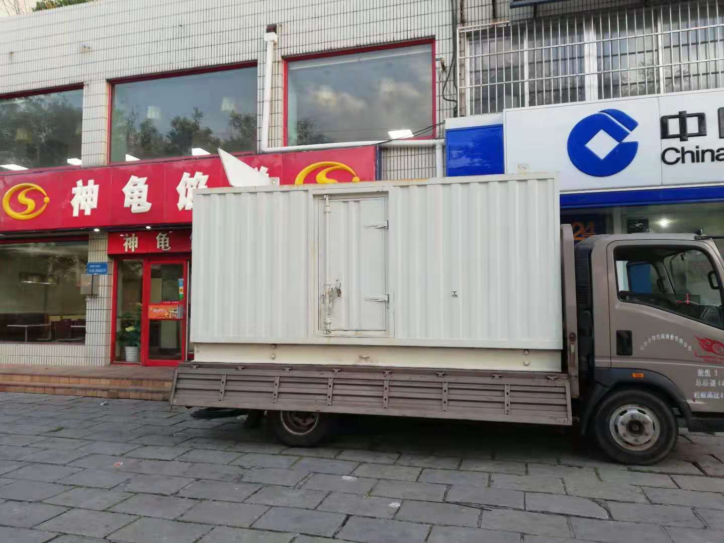 玛纳斯出租发电机-柴油发电机组错误的启动方式