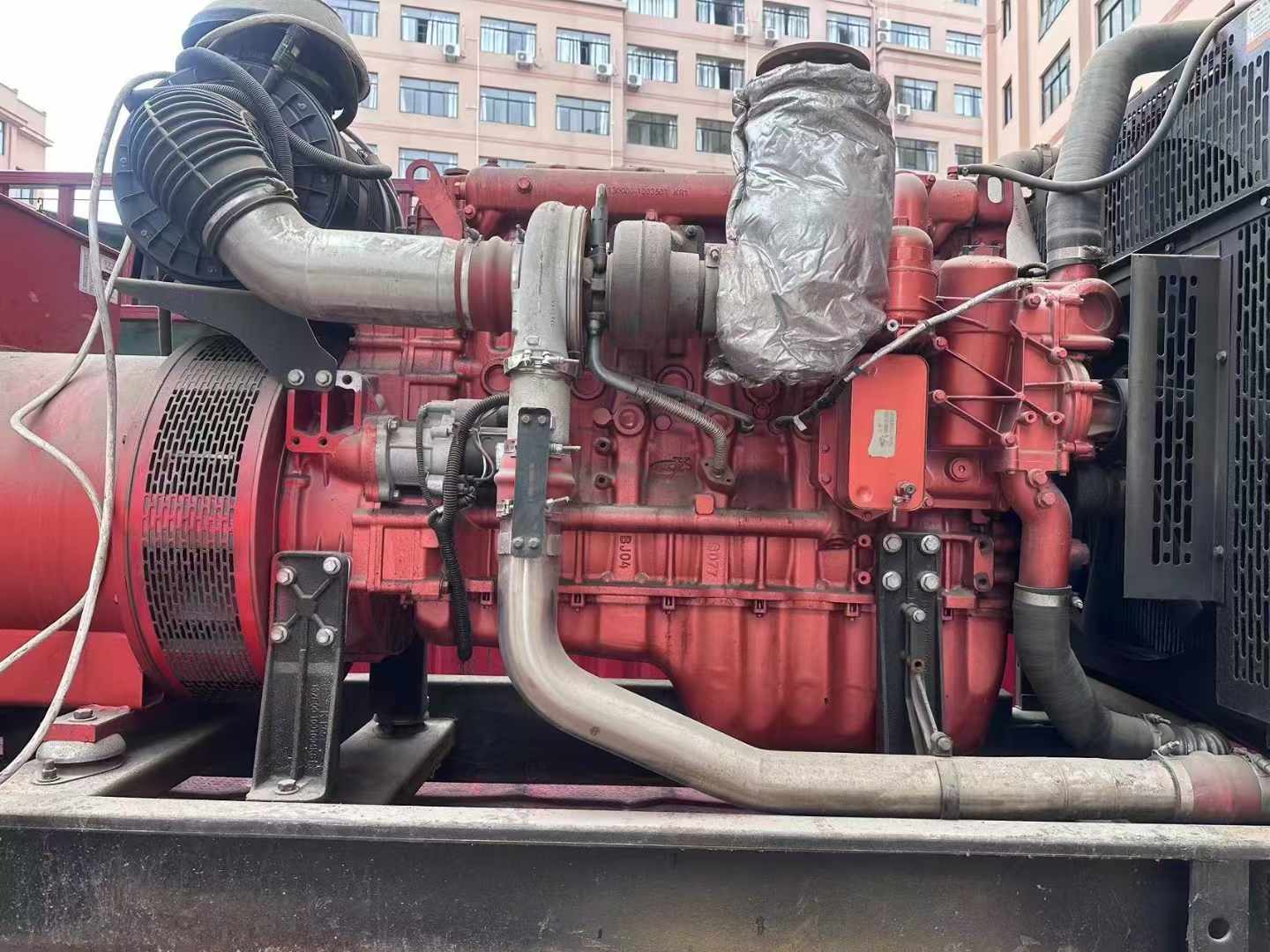 玛纳斯如何选择适合 600kW 柴油发电机组的过载保护器？